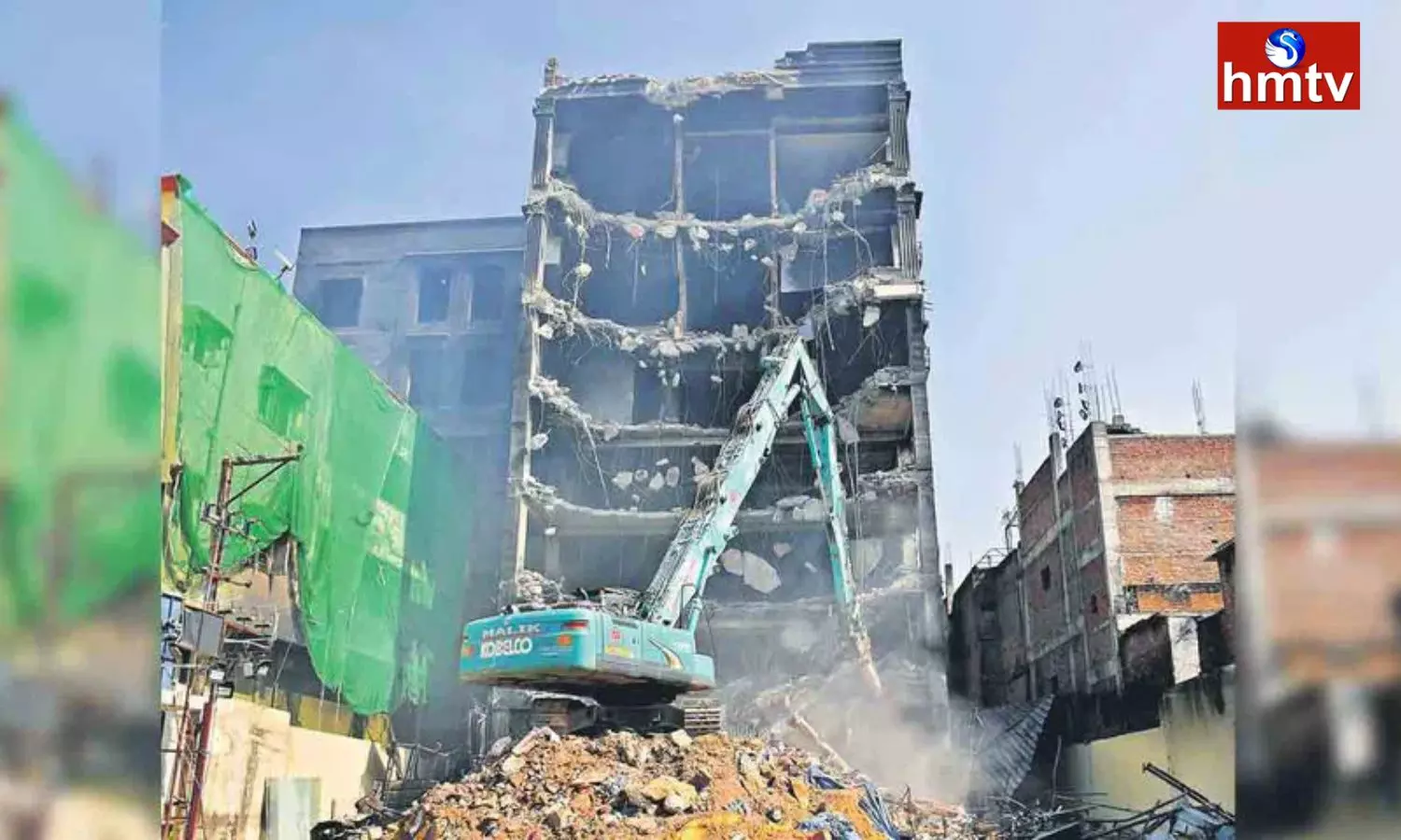 Ongoing Deccan Mall demolition
