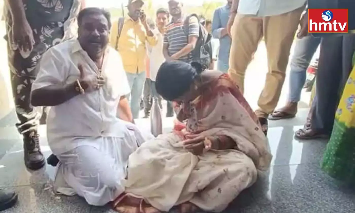 Nandipet Sarpanch Couples Attempt To Suicide At Nizamabad Collectorate Nandipet Sarpanch Couples Attempt To Suicide At Nizamabad Collectorate