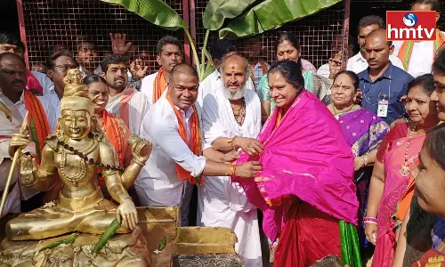 KCR Aim is to Save Truth, Says Kavitha KCR Aim is to Save Truth, Says Kavitha