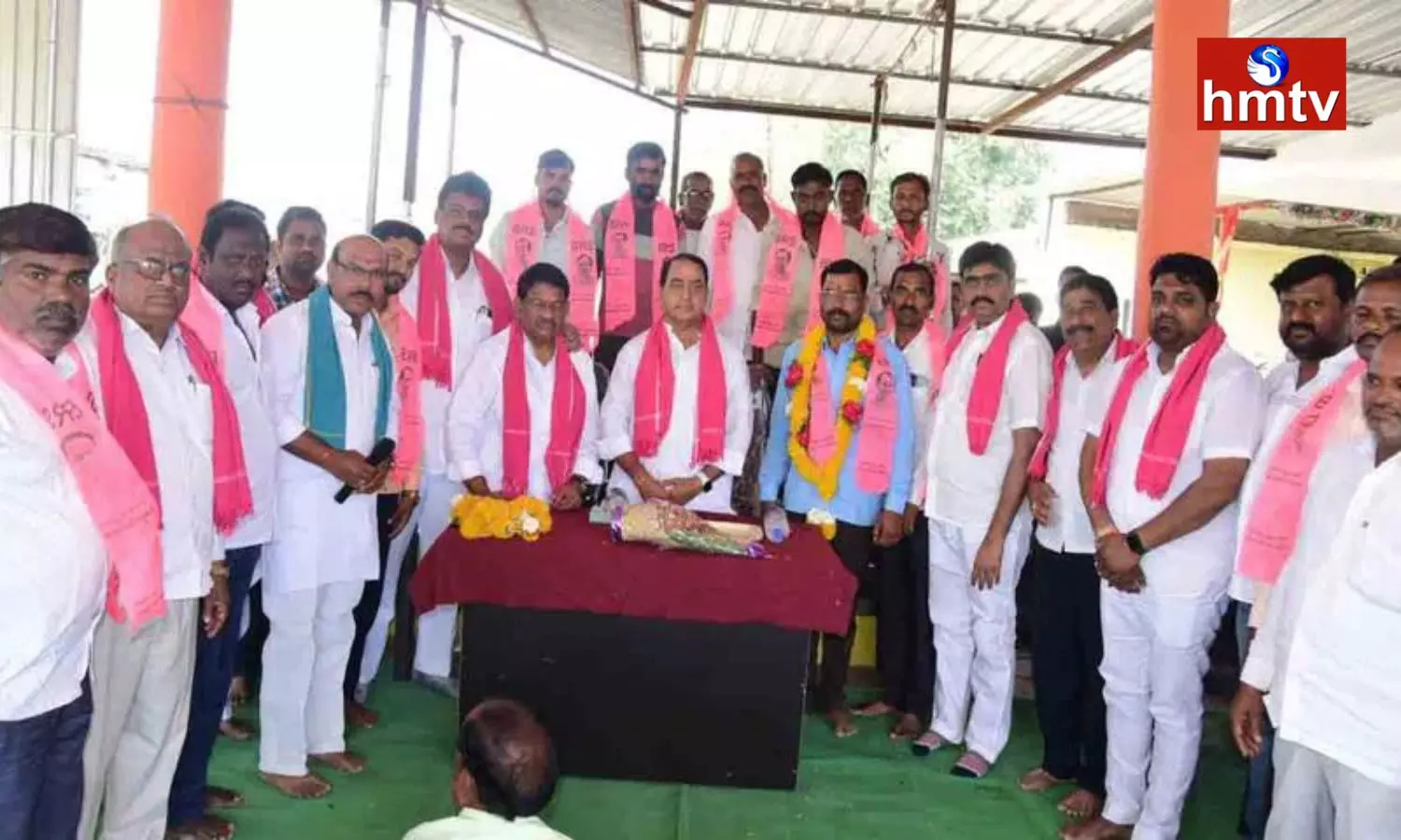 Massive flows from Maharashtra into BRS Massive flows from Maharashtra into BRS