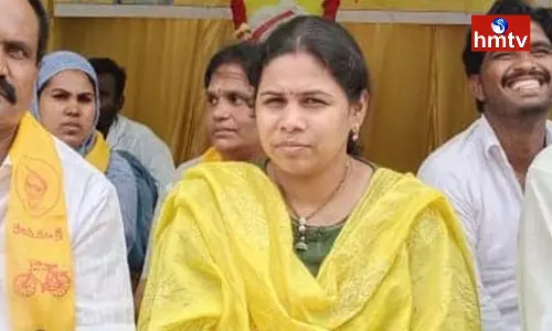 Bhuma Akhila Priya Challenged to MLA Ravi