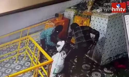 Thieves in Yadadri Bhuvanagiri District Renuka Ellamma Temple