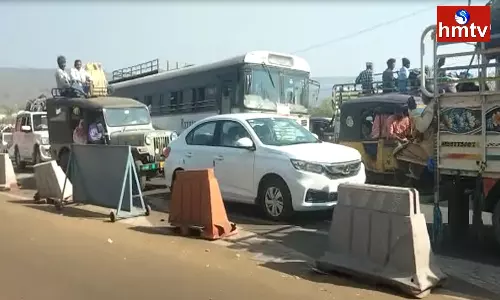 Heavy Traffic Jam in Srisailam