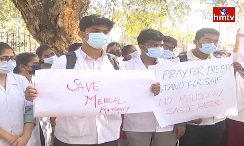 Peaceful Agitation Of Medicos At MGM Peaceful Agitation Of Medicos At MGM