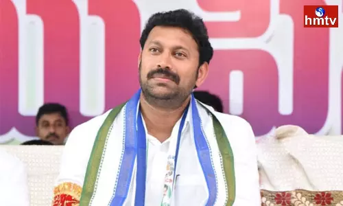 MP Avinash Reddy appeared before the CBI for the Third Time MP Avinash Reddy appeared before the CBI for the Third Time