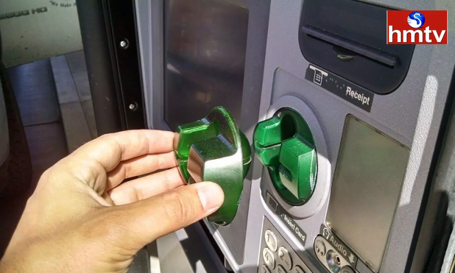 ATM Alert Keep These Things in Mind While Withdrawing Money