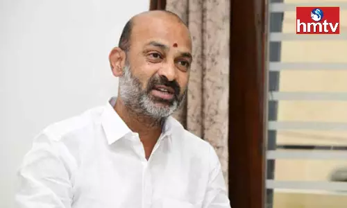 Women Commission Interrogated Bandi Sanjay For Two And Half Hours