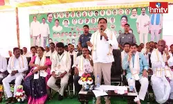 Errabelli Dayakar Rao Slams Bandi Sanjay and Revanth Reddy