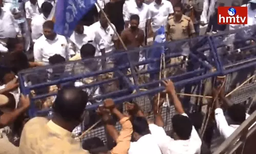 Congress Workers Protest in Wayanad Over Disqualification of Rahul Gandhi