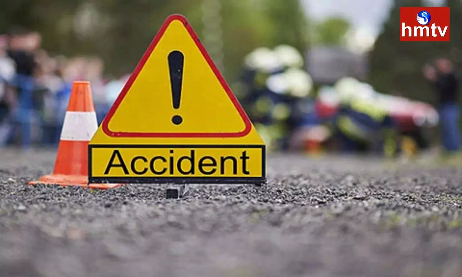Boy Dies After Lorry Overturns Near Screw Bridge In Vijayawada Benz Circle Boy Dies After Lorry Overturns Near Screw Bridge In Vijayawada Benz Circle