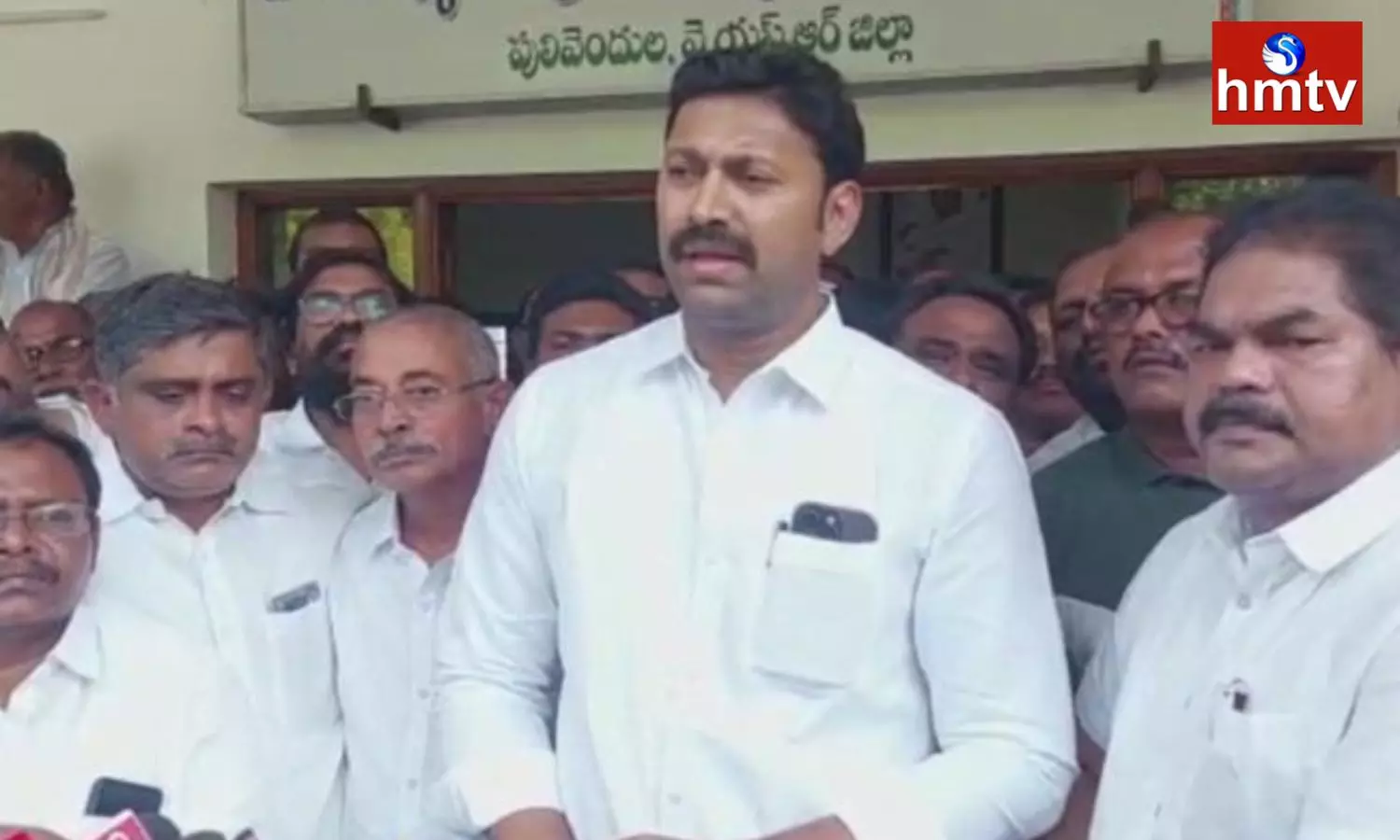 YS Avinash Reddy Responds to Arrest of YS Bhaskar Reddy YS Avinash Reddy Responds to Arrest of YS Bhaskar Reddy