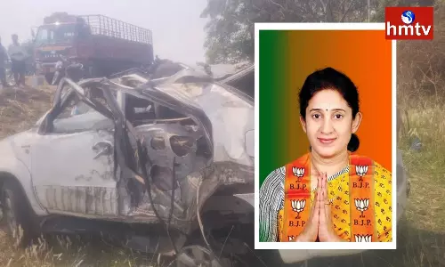 Former Aluru MLA Neeraja Reddy Died in Road Accident at Beechupally Former Aluru MLA Neeraja Reddy Died in Road Accident at Beechupally