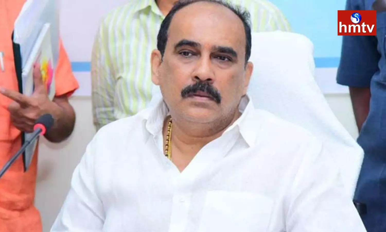 Ex-Minister Balineni Shock For YCP