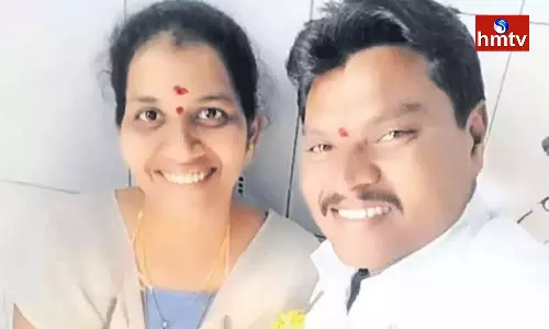 Lovers Lock Themselves in a Temple After Marrying in Andhra Pradesh Lovers Lock Themselves in a Temple After Marrying in Andhra Pradesh