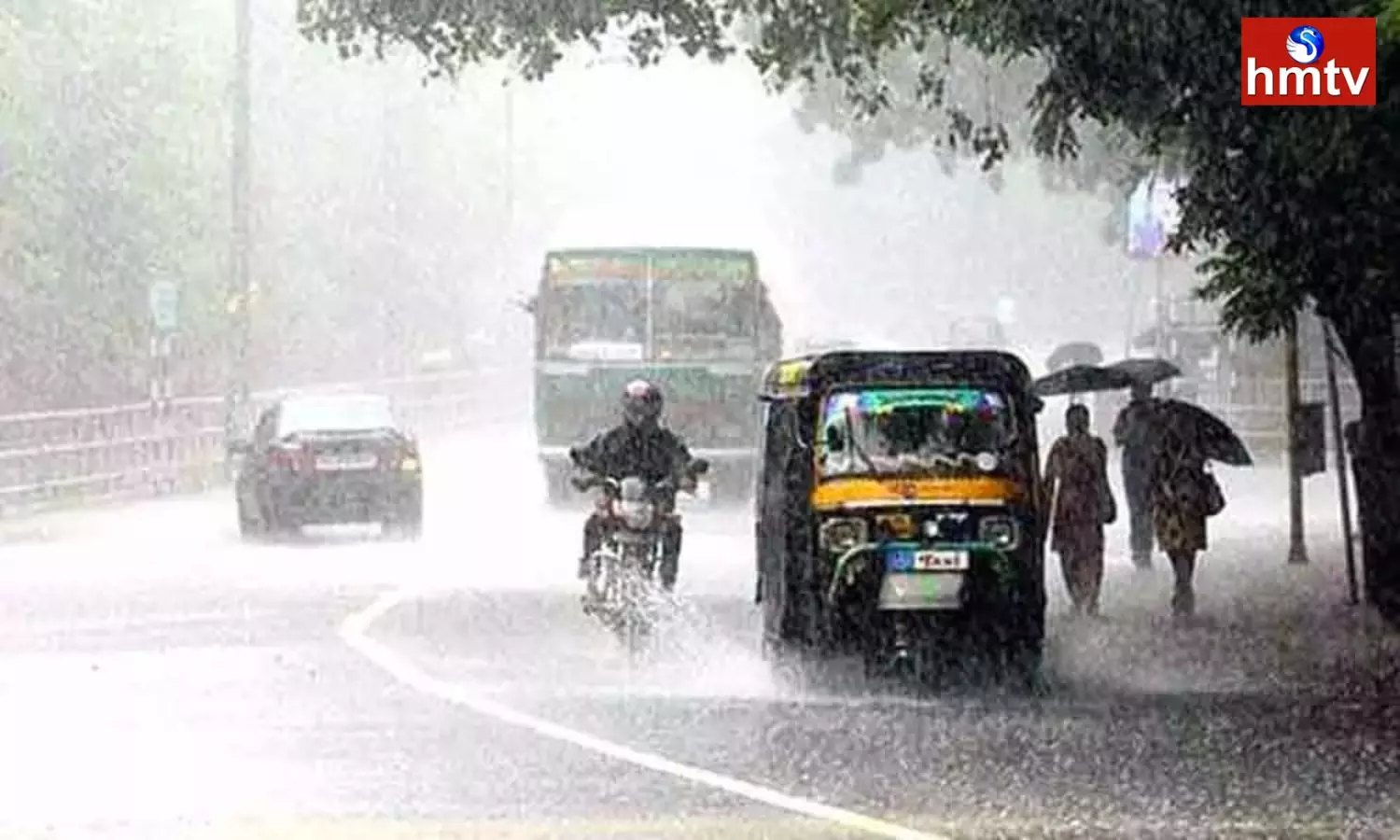 Next 3 Days Heavy Rains In AP And Telangana