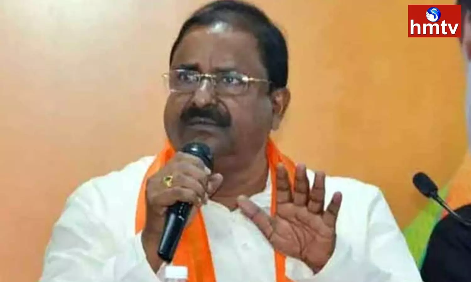 Somu Veerraju Fires On YCP Over Guntur Issue