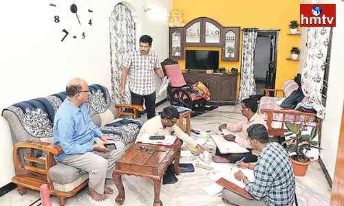 ACB Raids On Vijayawada Kanaka Durga Temple Superintendent Nagesh House