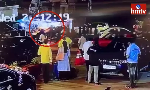 A Boys Hostel Owner Hulchul on the Road in Vanasthalipuram