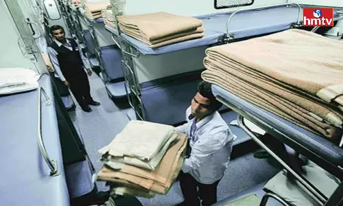 Indian Railways Rules Passengers Stolen Bed Sheet Blanket Check These Railway Property Act