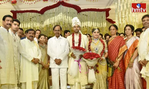 KCR Participated in the wedding ceremony of MLC Patnam Mahender Reddy Daughter