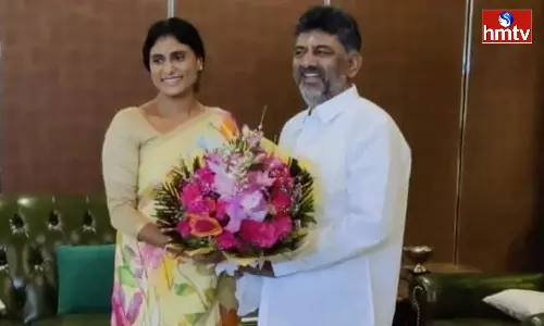 YS Sharmila Meets DK Shivakumar in Bengaluru