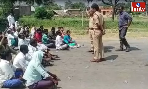Famers Protest in Medak Famers Protest in Medak