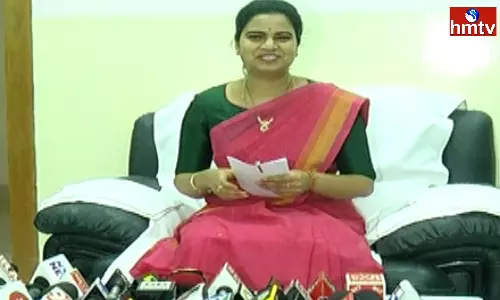 Vidadala Rajini Press Meet in Guntur