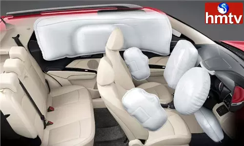 Airbags: ఎయిర్బ్యాగ్స్ ఉన్న కారులో ఈ 4 పనులు ఎప్పుడూ చేయోద్దు.. ప్రమాదాలను కోరి తెచ్చుకున్నట్లే..! Airbags: ఎయిర్బ్యాగ్స్ ఉన్న కారులో ఈ 4 పనులు ఎప్పుడూ చేయోద్దు.. ప్రమాదాలను కోరి తెచ్చుకున్నట్లే..!