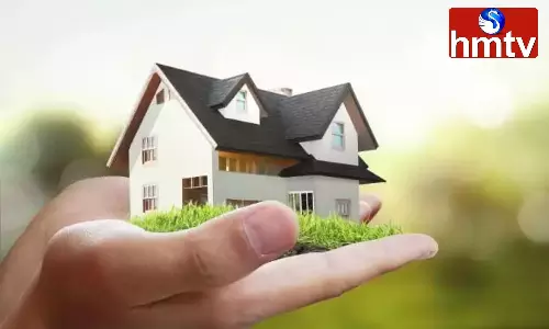 Home Loan: తొలిసారి హోమ్ లోన్ తీసుకుంటున్నారా.. ఈ విషయాలు తెలుసుకుంటే.. 5 భారీ ప్రయోజనాలు..! Home Loan: తొలిసారి హోమ్ లోన్ తీసుకుంటున్నారా.. ఈ విషయాలు తెలుసుకుంటే.. 5 భారీ ప్రయోజనాలు..!