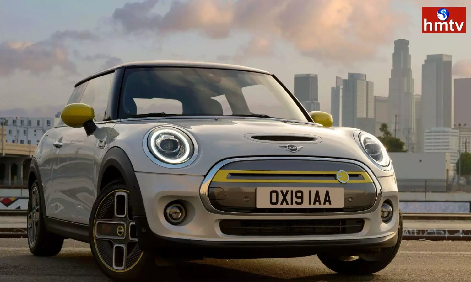 270 KM Mileage and 80 Percent Charge in Just 35 Minutes 2020 MINI Cooper SE Electric Car From BMW