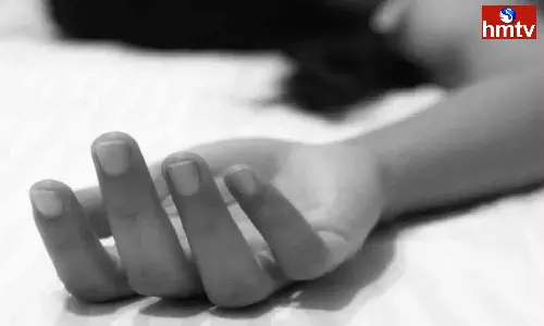 The Girl Committed Suicide Because of her Parents Reprimand The Girl Committed Suicide Because of her Parents Reprimand