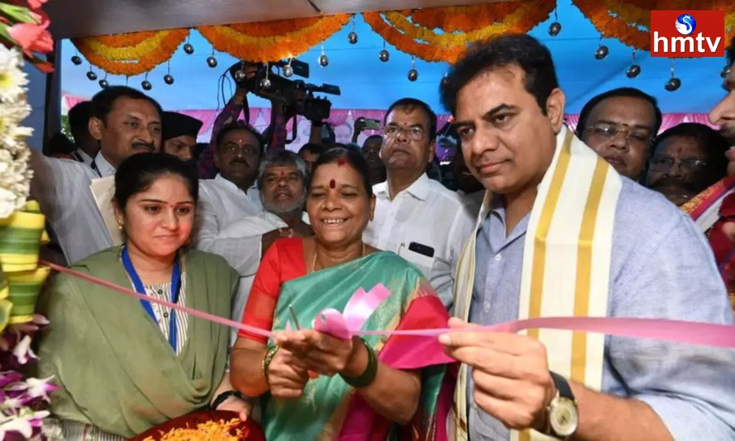 Minister KTR Inaugurates Ward Office At Kachiguda