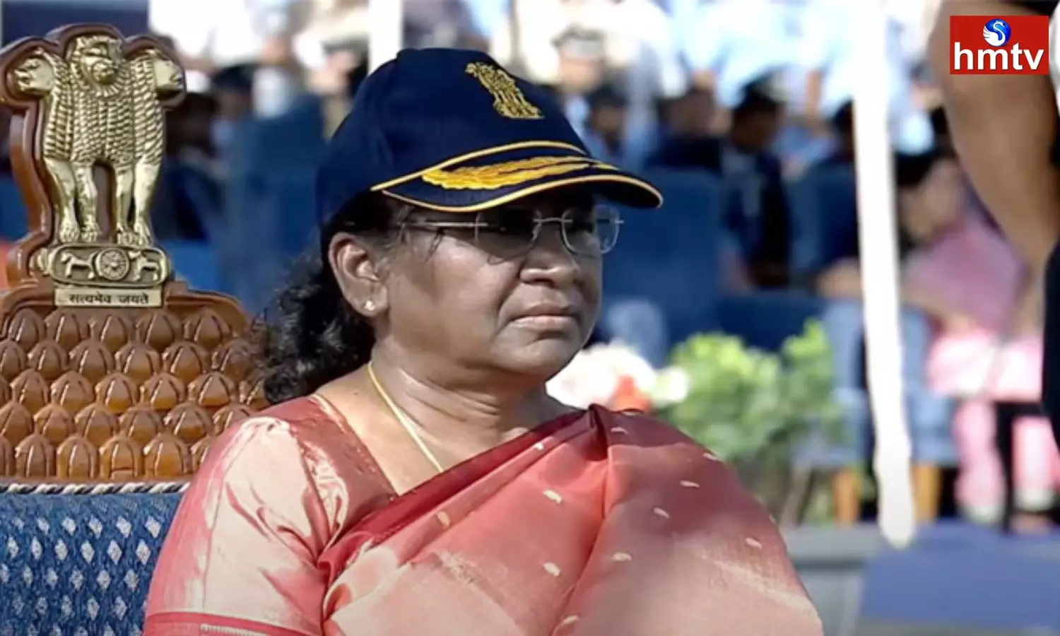 President Droupadi Murmu Reviews the Combined Graduation Parade at the Air Force Academy