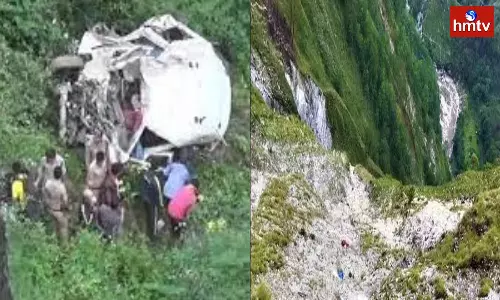 9 Dead 2 Injured After Car Fell Into Ditch In Pithoragarh