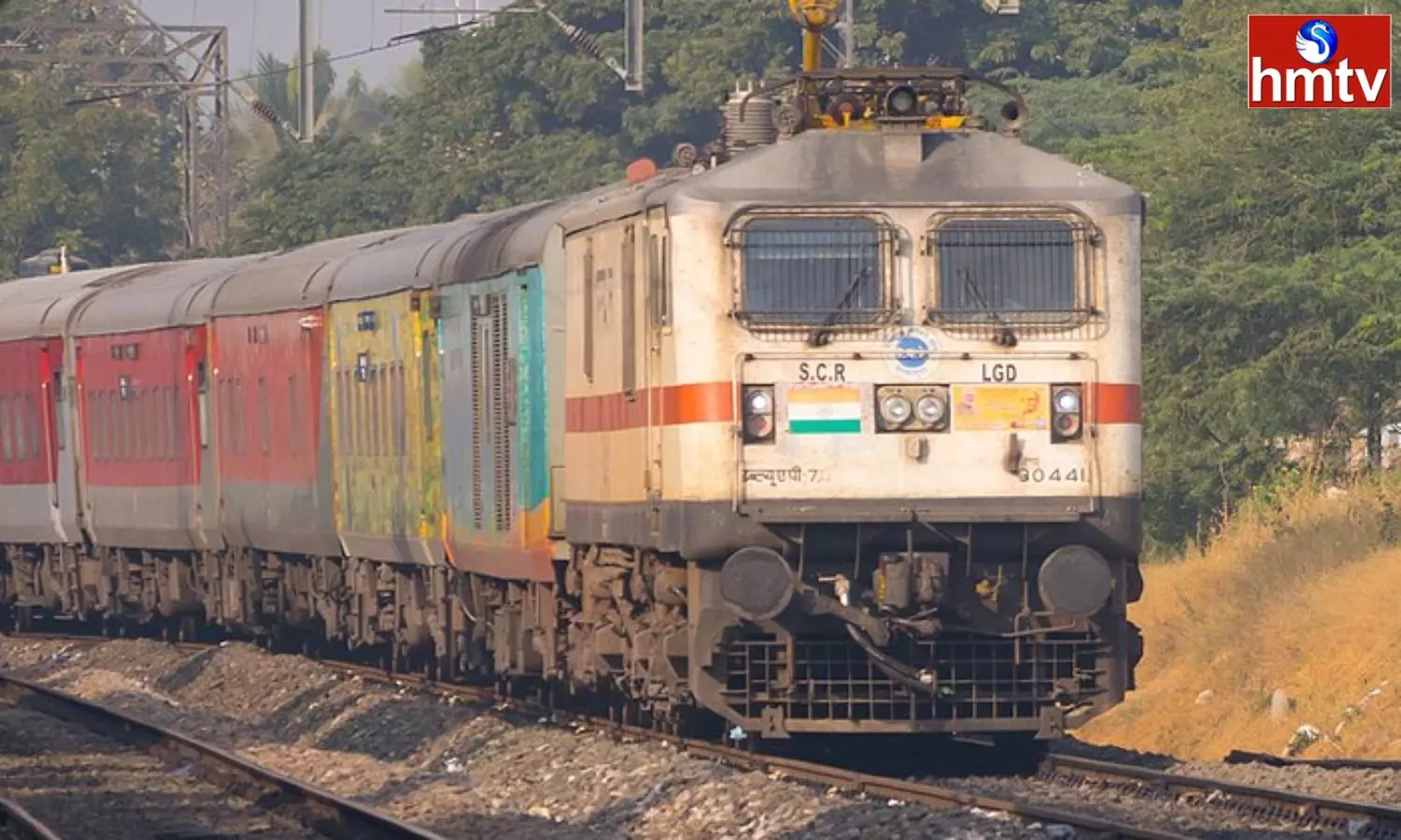 From Saharsa-Amritsar Garib Rath ot Shri Mata Vaishno Devi-Bandra Swaraj Express these 10 trains most Dirty and bad smell trains in the country check here full Details