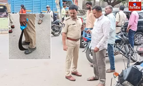 Unknown People Attacked Sreenivasulu Reddy At Sandhya Circle In Kadapa