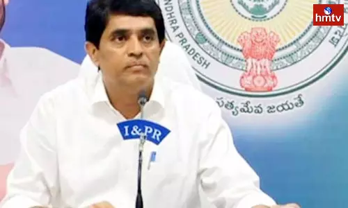 Honey Bees Attack on Minister Buggana and His Followers in Bethancherla in Nandyala District Honey Bees Attack on Minister Buggana and His Followers in Bethancherla in Nandyala District