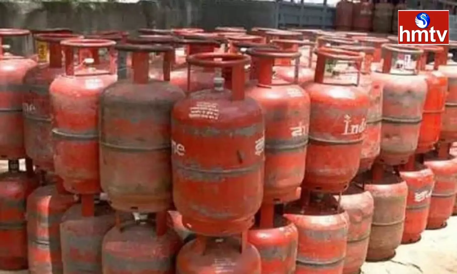 Commercial LPG Cylinders Price Increased by Rs 7