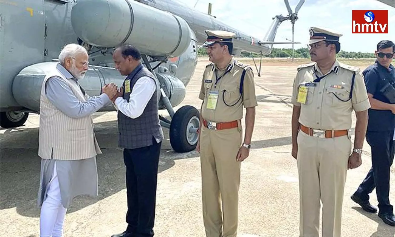 PM Modi Reached Hyderabad