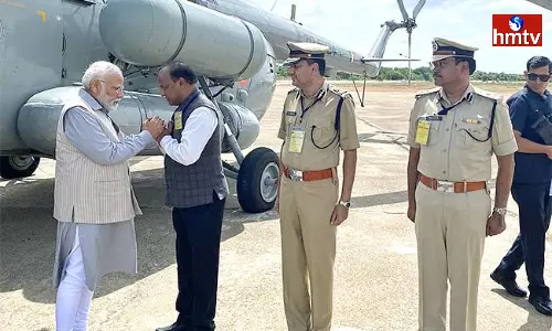 PM Modi Reached Hyderabad