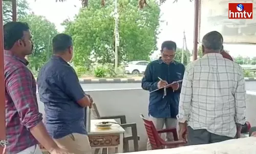 ACB Raids Near Gannavaram RTO Office Point