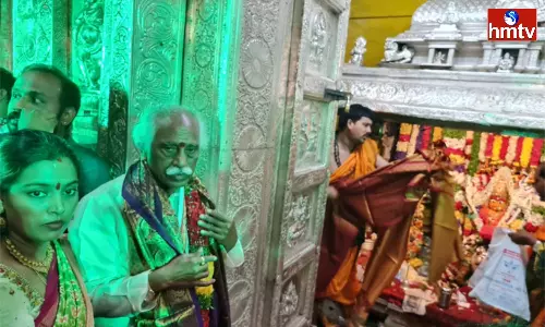 Haryana Governor Bandaru Dattatreya Visits Secunderabad Ujjaini Mahankali Temple