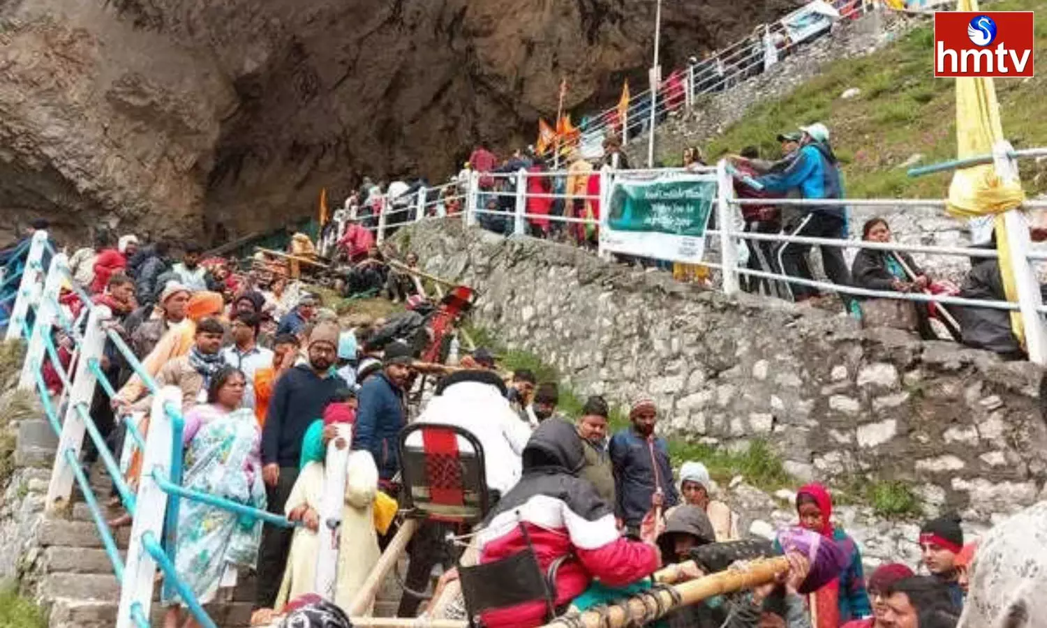 Amarnath Yatra Started After A Break Of Three Days Amarnath Yatra Started After A Break Of Three Days