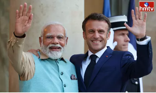 Indian Prime Minister Modi Received A Warm Welcome In Paris
