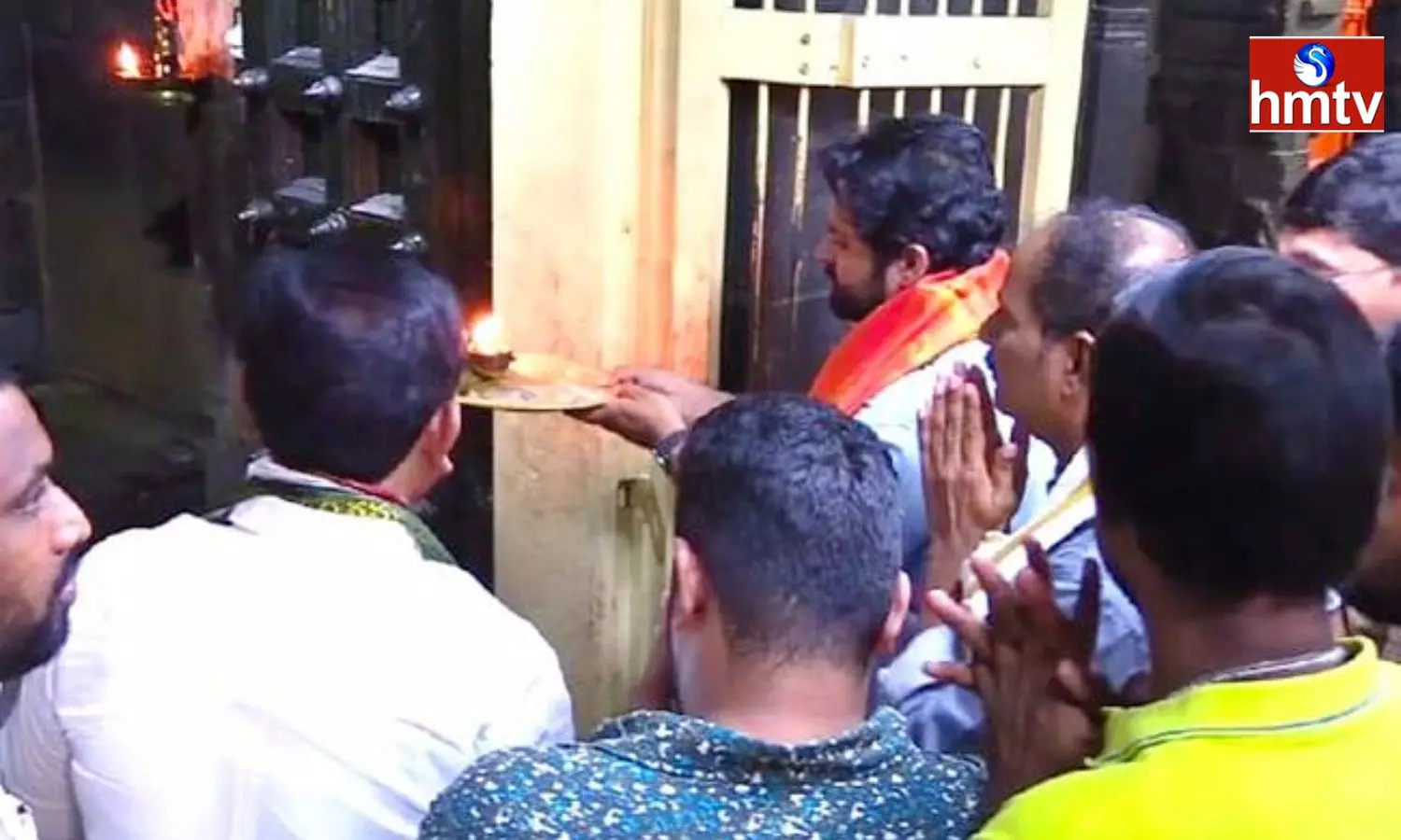 Hero Sai Dharam Tej in Controversy Visiting Srikalahasti Temple