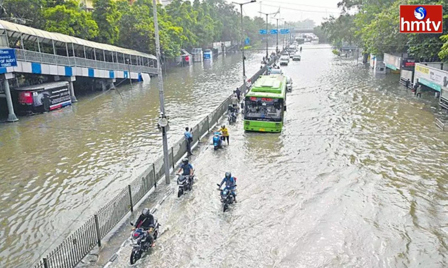 Delhi Floods Yamuna water Level Starts receding