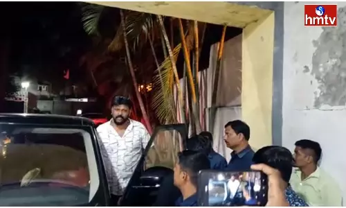 Non Bailable Case Against Chikoti Praveen Kumar Non Bailable Case Against Chikoti Praveen Kumar