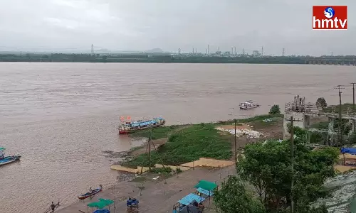 Flood Water Increase In Godavari River At Bhadrachalam