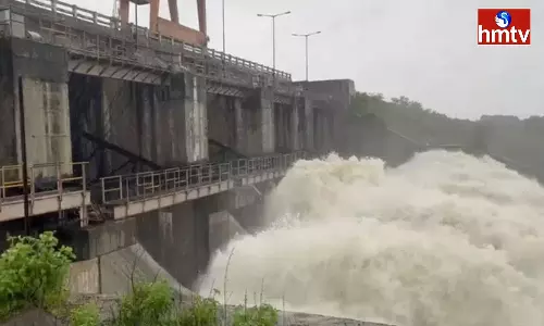 Penganga River Overflowing With Heavy Rain In Adilabad