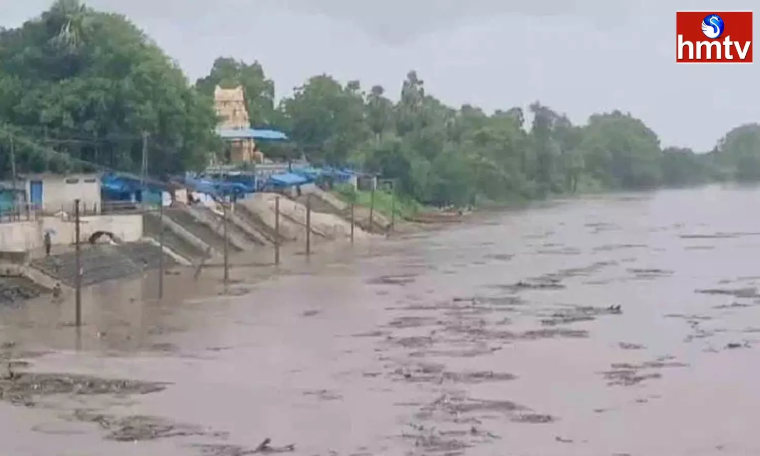 Godavari River Overflows At Bhadrachalam First Warning Issued